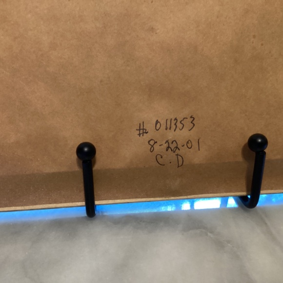 Vintage Cross stitch picture boy wooden barrel flag friendship green frame gold - Picture 8 of 8